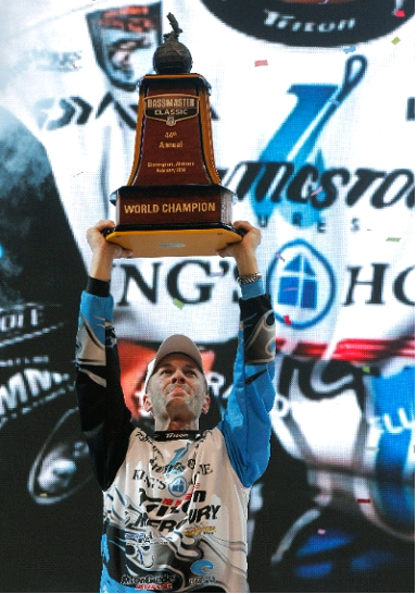 Randy Howell of Springville, Ala., wins the GEICO Bassmaster Classic presented by Diet Mountain Dew and GoPro. Bringing in a three-day total of 67 pounds, 8 ounces earned Howell the championship title and $300,000.  Photo by Gary Tramontina/Bassmaster 