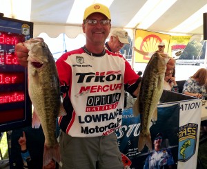 Jonathan Edwards, fifth place, had a two day total of 21.04 pounds. -SFN photo