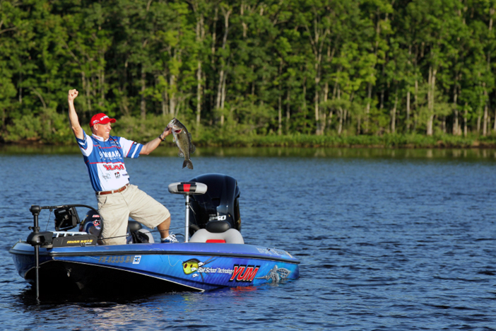 The 2016 Bassmaster Elite Series tournament season kicks off at the St. Johns River in Palatka, Fla., March 17-20. At this same fishery in 2012, Alton Jones took home an Elite Series win by bringing 75 pounds, 9 ounces to the scales. Photo by Seigo Saito/Bassmaster