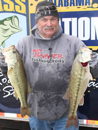 Joe Lay first place boater Large